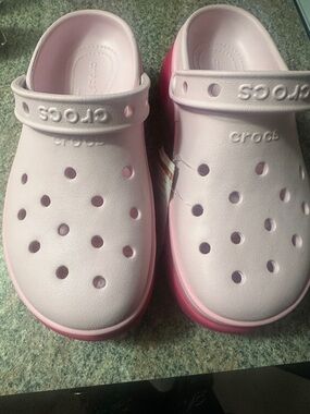 Crocs women platforms - Dragonfruit